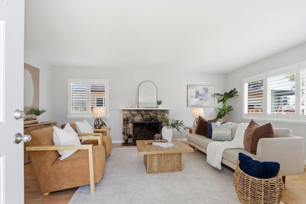 Image 10 of property listing at 6351 Bollinger Road, Cupertino, CA 95014
