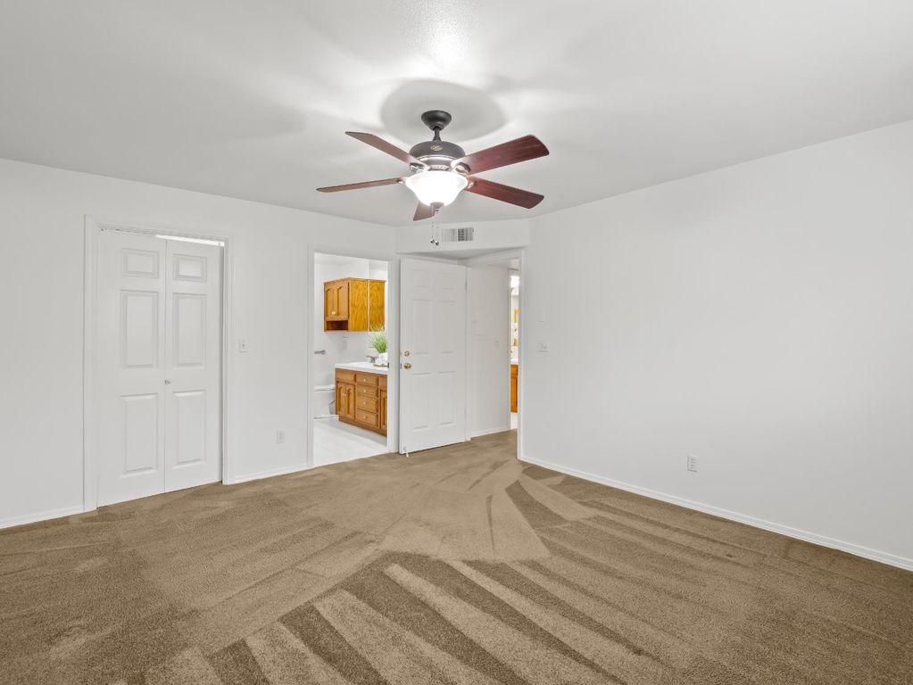 Image 15 of property listing at 1542 E Alluvial Avenue # 137, Fresno, CA 93720