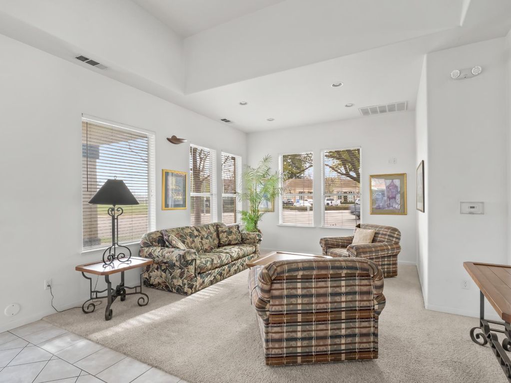 Image 30 of property listing at 1542 E Alluvial Avenue # 137, Fresno, CA 93720