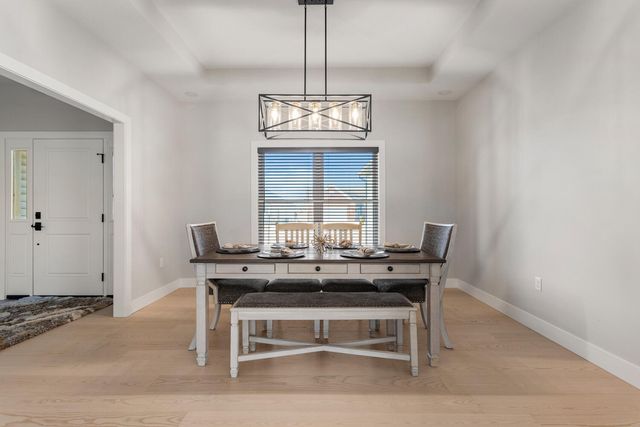 606 N Beacon Hill Circle, Urbana, IL 61802