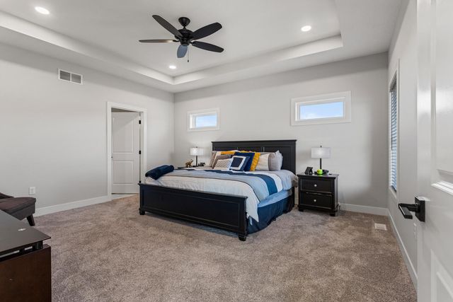 606 N Beacon Hill Circle, Urbana, IL 61802