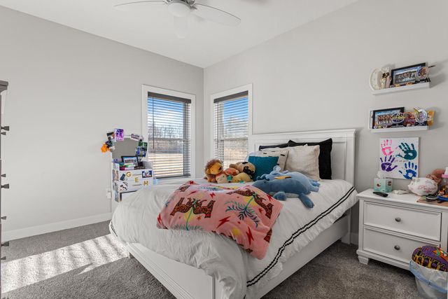 606 N Beacon Hill Circle, Urbana, IL 61802