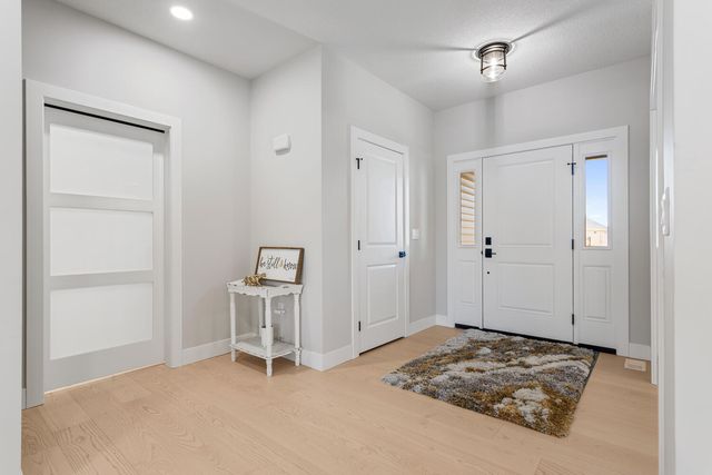 606 N Beacon Hill Circle, Urbana, IL 61802