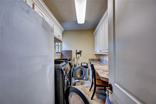 10426 Clubhouse Circle, Magnolia, TX 77354