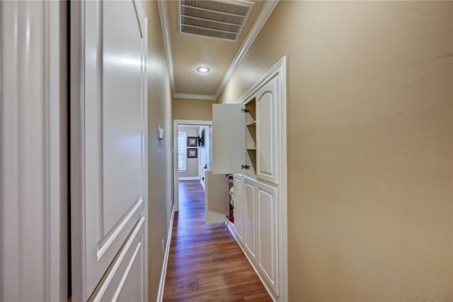 10426 Clubhouse Circle, Magnolia, TX 77354