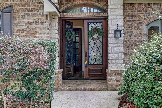 10426 Clubhouse Circle, Magnolia, TX 77354