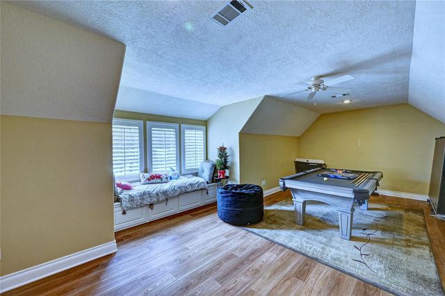 10426 Clubhouse Circle, Magnolia, TX 77354