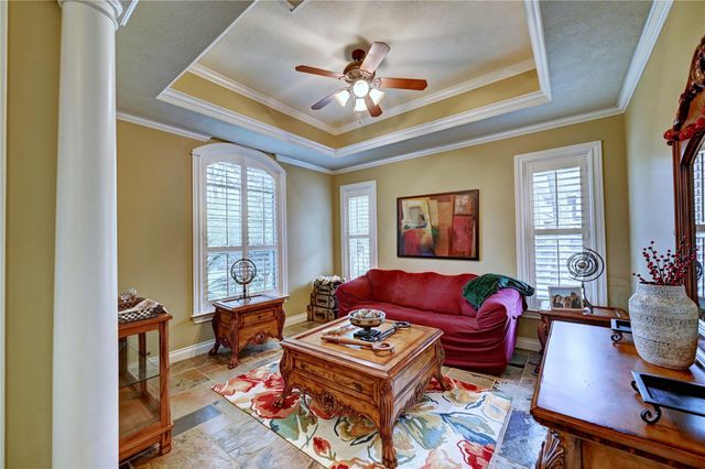 10426 Clubhouse Circle, Magnolia, TX 77354