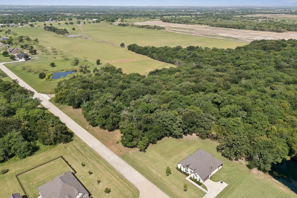 557 Buckthorn Drive, Royse City, TX 75189