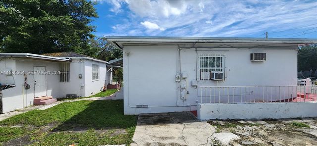 405 NW 64th Street, Miami, FL 33150