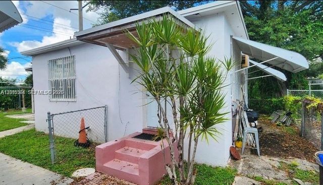 405 NW 64th Street, Miami, FL 33150