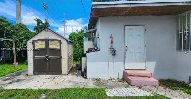405 NW 64th Street, Miami, FL 33150