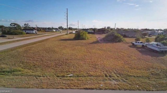 1546 El Dorado BLVD N, Cape Coral, FL 33993