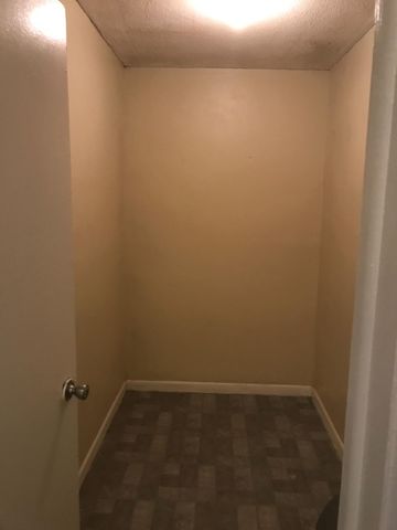 827 NW 10TH Terrace, Fort Lauderdale, FL 33311