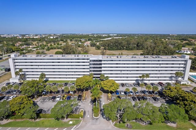 5961 NW 2nd Avenue 209, Boca Raton, FL 33487