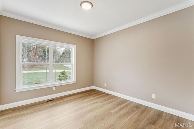 442 Shady Trail Drive, Troy, MO 63379