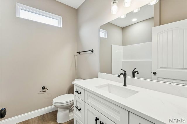 442 Shady Trail Drive, Troy, MO 63379