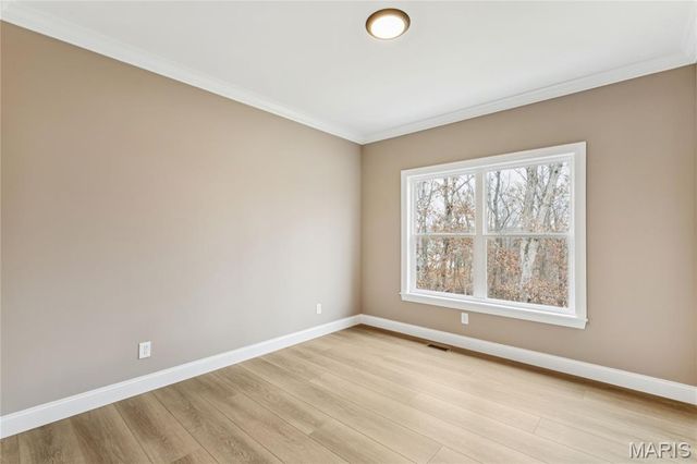 442 Shady Trail Drive, Troy, MO 63379