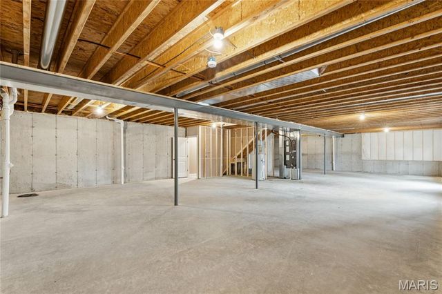 442 Shady Trail Drive, Troy, MO 63379