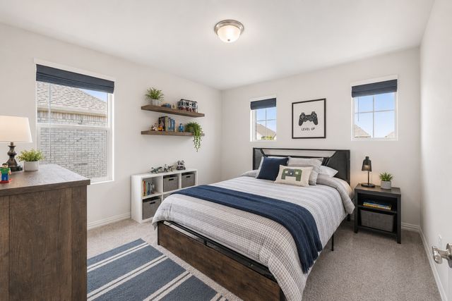 10105 Lakemont Drive, Fort Worth, TX 76131