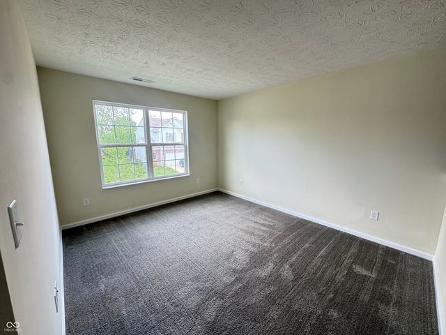 2216 Cherrybark Court, Shelbyville, IN 46176