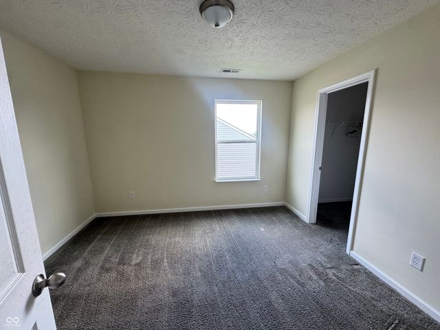 2216 Cherrybark Court, Shelbyville, IN 46176