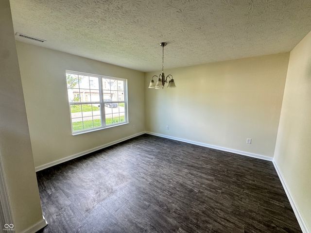 2216 Cherrybark Court, Shelbyville, IN 46176