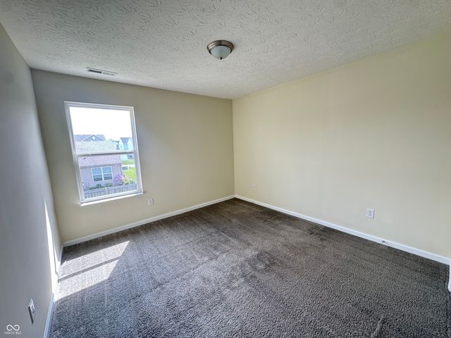 2216 Cherrybark Court, Shelbyville, IN 46176