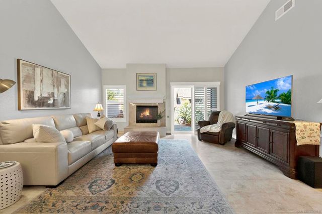 15636 Via Calanova, San Diego, CA 92128