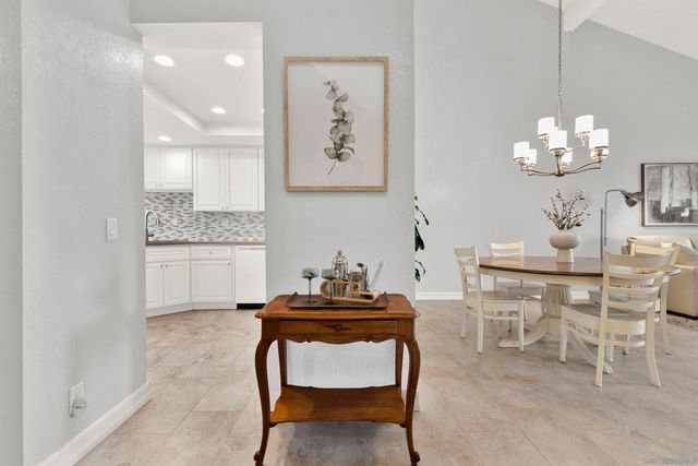 15636 Via Calanova, San Diego, CA 92128