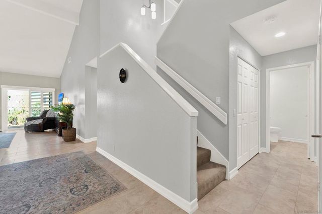 15636 Via Calanova, San Diego, CA 92128