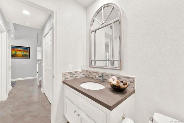15636 Via Calanova, San Diego, CA 92128