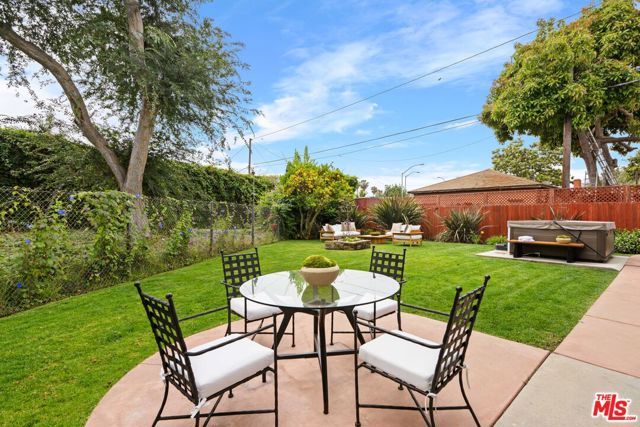 4225 Huntley Avenue, Culver City, CA 90230