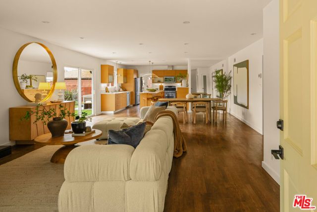 4225 Huntley Avenue, Culver City, CA 90230
