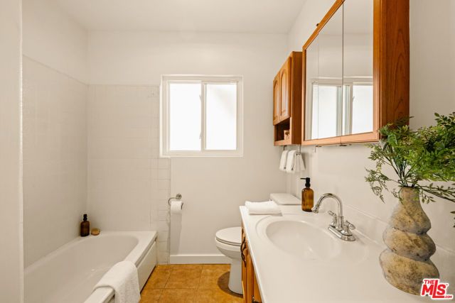 4225 Huntley Avenue, Culver City, CA 90230