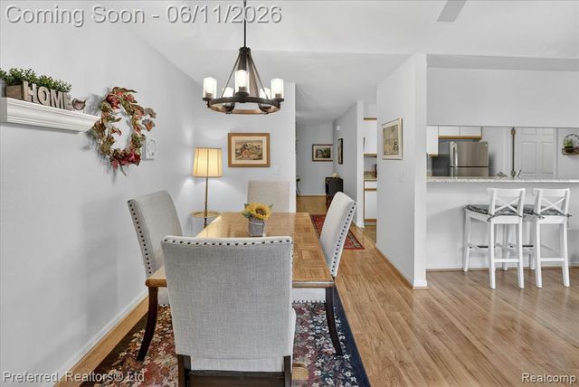 1673 Weatherstone Drive, Ann Arbor, MI 48108