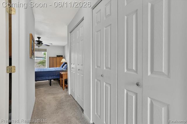 1673 Weatherstone Drive, Ann Arbor, MI 48108