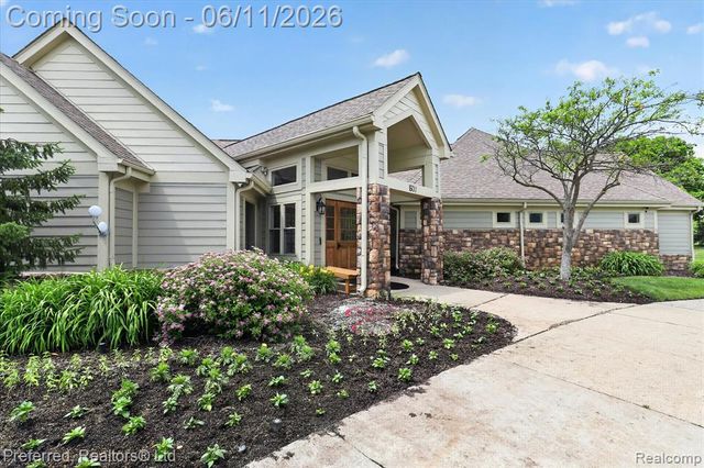 1673 Weatherstone Drive, Ann Arbor, MI 48108