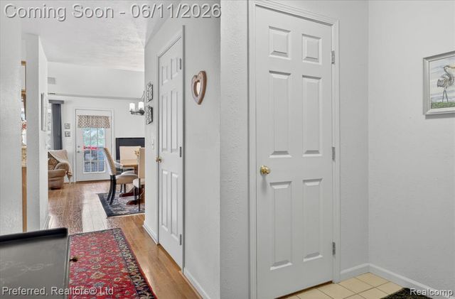1673 Weatherstone Drive, Ann Arbor, MI 48108