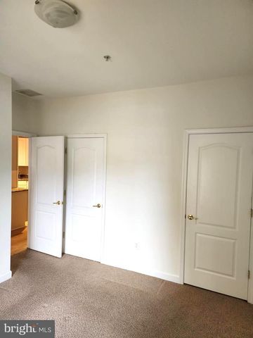 34363 Summerlyn Dr Apt 201, Lewes, DE 19958