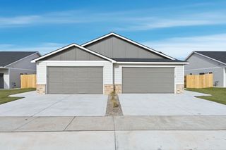 16908 W Kashmir St, Goddard, KS 67052