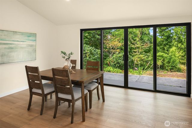 5 151st Place SE, Bellevue, WA 98007