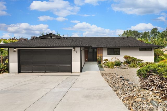 5 151st Place SE, Bellevue, WA 98007