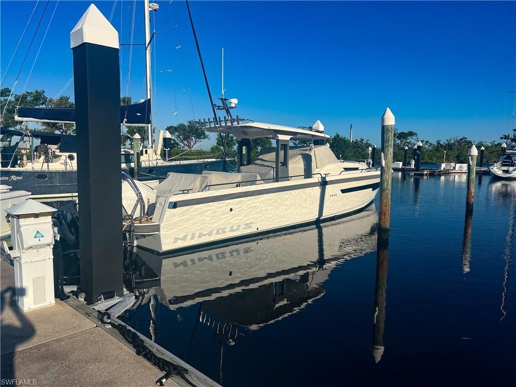 48' BOAT SLIP G-5 GULF HARBOUR MARINA, FORT MYERS, FL 33908 — photo 4
