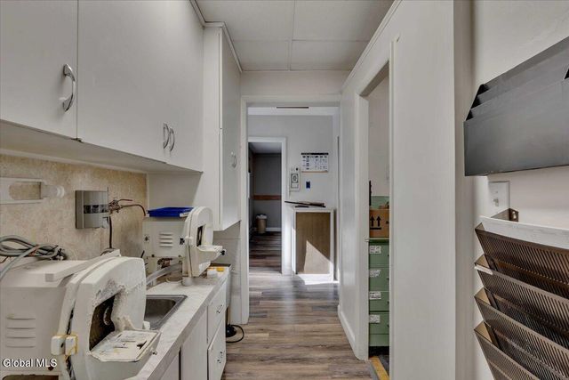 212 N Main Street, Gloversville, NY 12078