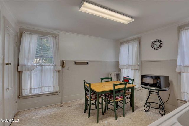 212 N Main Street, Gloversville, NY 12078