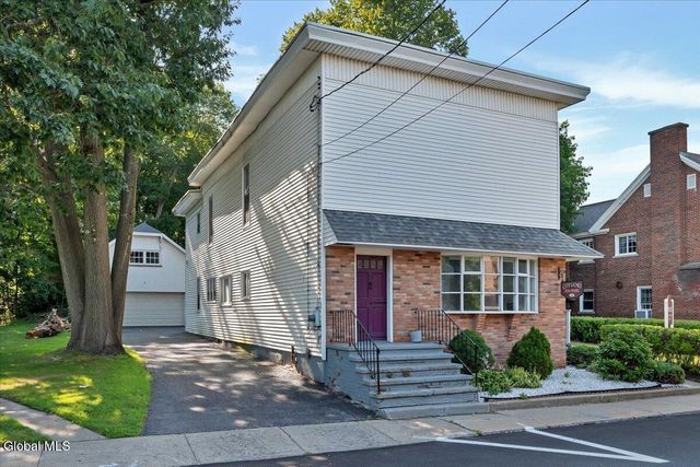 212 N Main Street, Gloversville, NY 12078