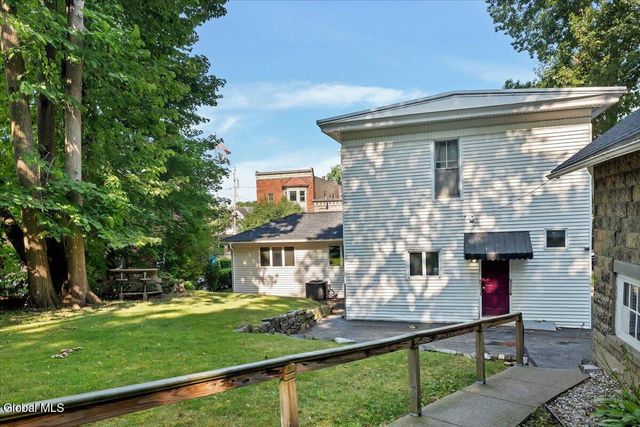 212 N Main Street, Gloversville, NY 12078