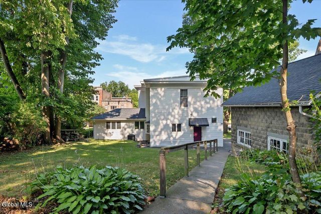 212 N Main Street, Gloversville, NY 12078