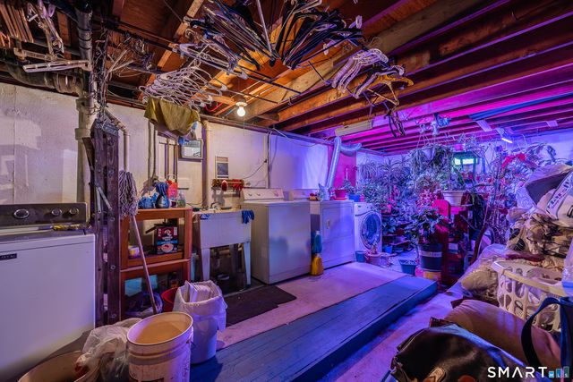 130 Holroyd Street, Bridgeport, CT 06606